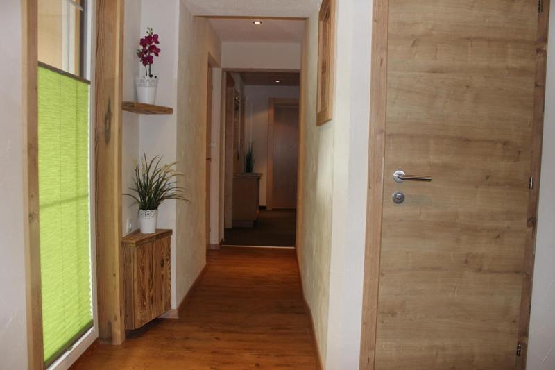 Haus Helene Prantl Apartamento Längenfeld Exterior foto